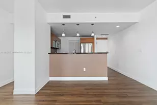 253 NE 2nd St, Miami, FL 33132 - Photo 11