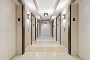 253 NE 2nd St, Miami, FL 33132 - Photo 59