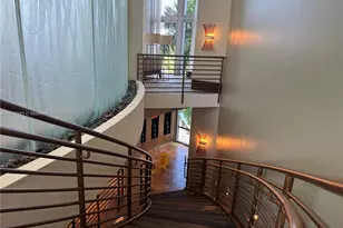 2641 N Flamingo Rd, Sunrise, FL 33323 - Photo 15