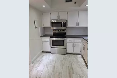 901 Hillcrest Dr #415, Hollywood, FL 33021 - Photo 9