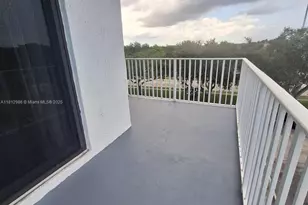 901 Hillcrest Dr, Hollywood, FL 33021 - Photo 7