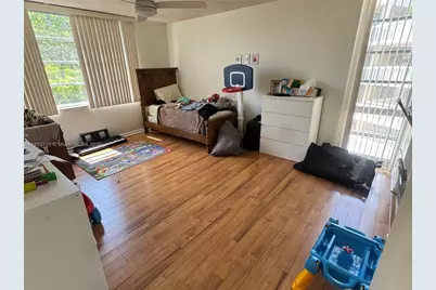 7011 Environ Blvd #314, Lauderhill, FL 33319 - Photo 3