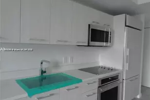 45 SW 9th St, Miami, FL 33130 - Photo 5