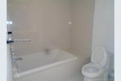 45 SW 9th St #2709, Miami, FL 33130 - Photo 11