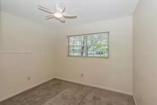 19810 Eagle Nest Rd, Cutler Bay, FL 33157 - Photo 15
