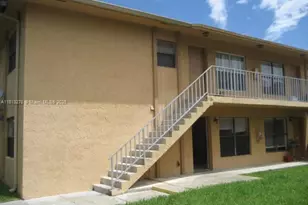 15328 SW 72nd St, Miami, FL 33193 - Photo 11