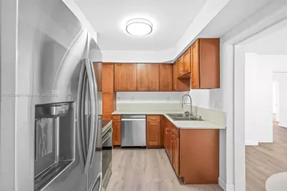 246 NE 103rd St, Miami Shores, FL 33138 - Photo 7