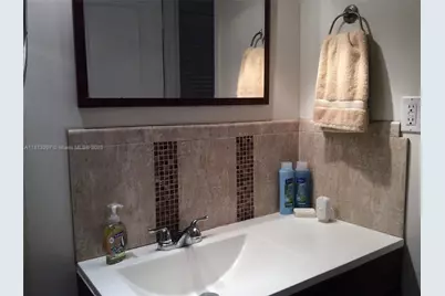 100 Lincoln Rd #1214, Miami Beach, FL 33139 - Photo 5