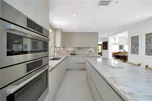 6320 Dolphin Dr, Coral Gables, FL 33158 - Photo 19