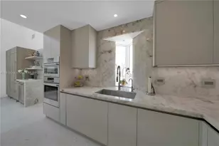 6320 Dolphin Dr, Coral Gables, FL 33158 - Photo 17