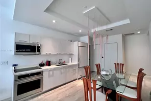 55 SW 9th St, Miami, FL 33130 - Photo 3