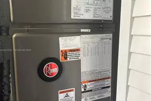 3200 NE 7th Ct, Pompano Beach, FL 33062 - Photo 15