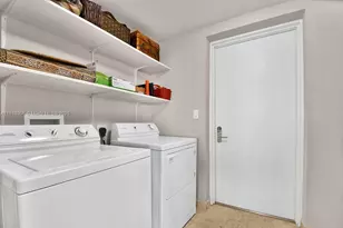 19955 NE 38th Ct, Aventura, FL 33180 - Photo 31