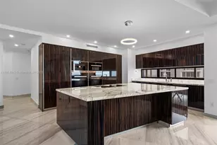 18555 Collins Ave, Sunny Isles Beach, FL 33160 - Photo 9