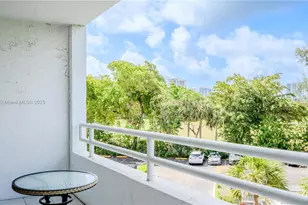 20355 NE 34th Ct, Aventura, FL 33180 - Photo 11