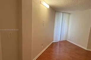 8255 SW 152nd Ave, Miami, FL 33193 - Photo 11
