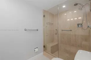 1201 S Ocean Dr, Hollywood, FL 33019 - Photo 21