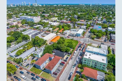 625 SW 16th Ave, Miami, FL 33135 - Photo 43
