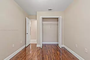 19847 NW 86th Ave, Hialeah, FL 33015 - Photo 23