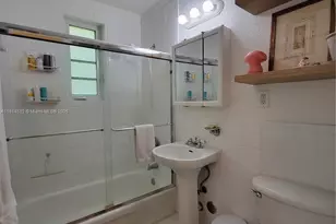 359 Meridian Ave, Miami Beach, FL 33139 - Photo 17