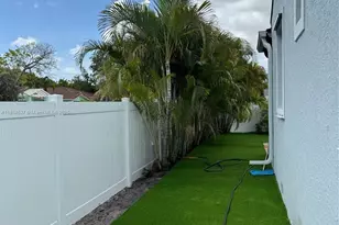 1628 Arthur St, Hollywood, FL 33020 - Photo 3