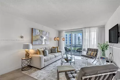 1500 Bay Road #830S, Miami Beach, FL 33139 - Photo 7