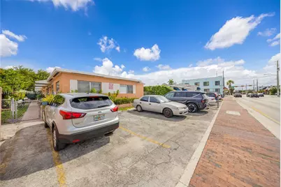 1628 SW 7th St, Miami, FL 33135 - Photo 5
