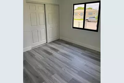 2160 NW 30th St, Miami, FL 33142 - Photo 21