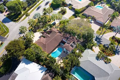 4101 Bayview Dr, Fort Lauderdale, FL 33308 - Photo 3