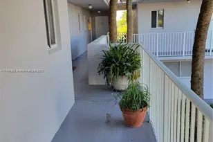 2680 W 76 St, Hialeah, FL 33016 - Photo 17