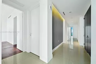 3250 NE 188th St, Aventura, FL 33180 - Photo 13