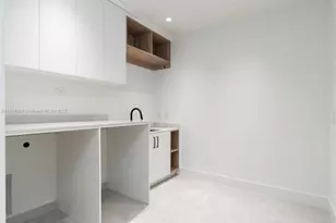 2777 Calusa St, Miami, FL 33133 - Photo 33