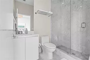 650 NE 32nd St, Miami, FL 33137 - Photo 33