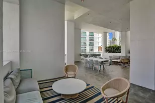 90 SW 3rd St, Miami, FL 33130 - Photo 45
