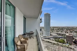 90 SW 3rd St, Miami, FL 33130 - Photo 29