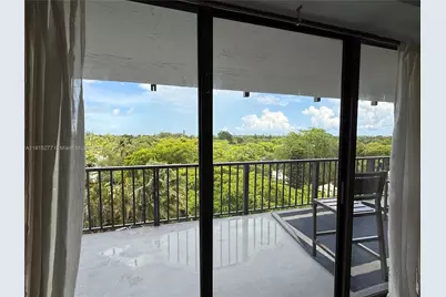 5701 Biscayne Blvd #701, Miami, FL 33137 - Photo 3