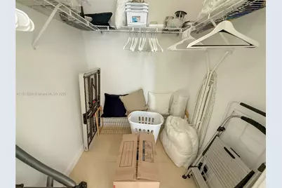 79 SW 12th St #1603-S, Miami, FL 33130 - Photo 17