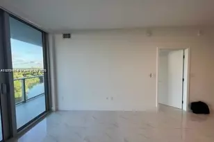 16385 Biscayne Blvd, North Miami Beach, FL 33160 - Photo 5