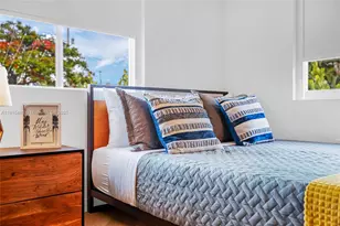 38 SW 25th Rd, Miami, FL 33129 - Photo 23