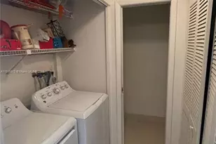 4953 NW 82nd Ave, Lauderhill, FL 33351 - Photo 15