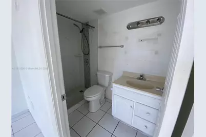 [Address not provided], Hialeah, FL 33012 - Photo 5