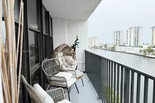 800 Parkview Dr, Hallandale Beach, FL 33009 - Photo 55