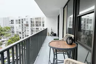 800 Parkview Dr, Hallandale Beach, FL 33009 - Photo 53