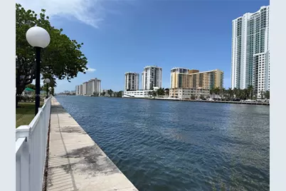 800 Parkview Dr #820, Hallandale Beach, FL 33009 - Photo 71