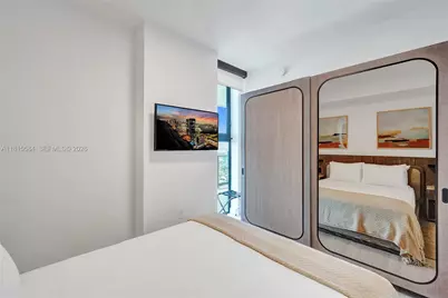 580 72nd St #1712, Miami, FL 33141 - Photo 17