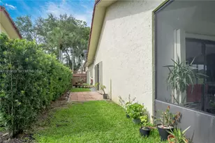 16189 Laurel Dr, Weston, FL 33326 - Photo 29