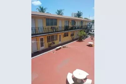 17051 NE 23rd Ave #2E, North Miami Beach, FL 33160 - Photo 1