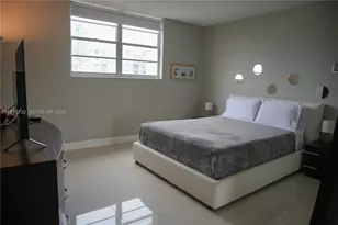 4001 S Ocean Dr, Hollywood, FL 33019 - Photo 13