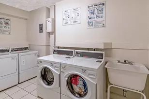 4001 S Ocean Dr, Hollywood, FL 33019 - Photo 29