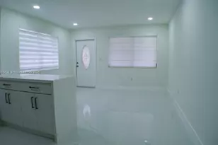 2638 SW 30th Ct, Miami, FL 33133 - Photo 7